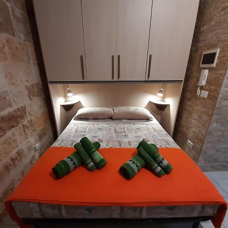 Bed and Breakfast I Marchesi Del Grillo - Vicinanze Stazione, Campus, Policlinico à Bari Extérieur photo